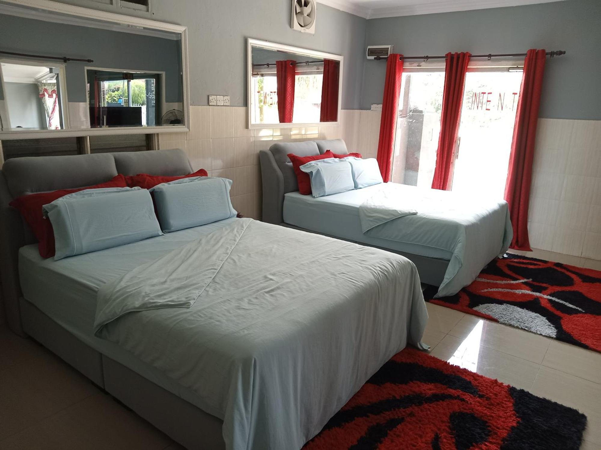 Kuntum Cottage Bed & Breakfast Kampung Tanjung Ipoh エクステリア 写真